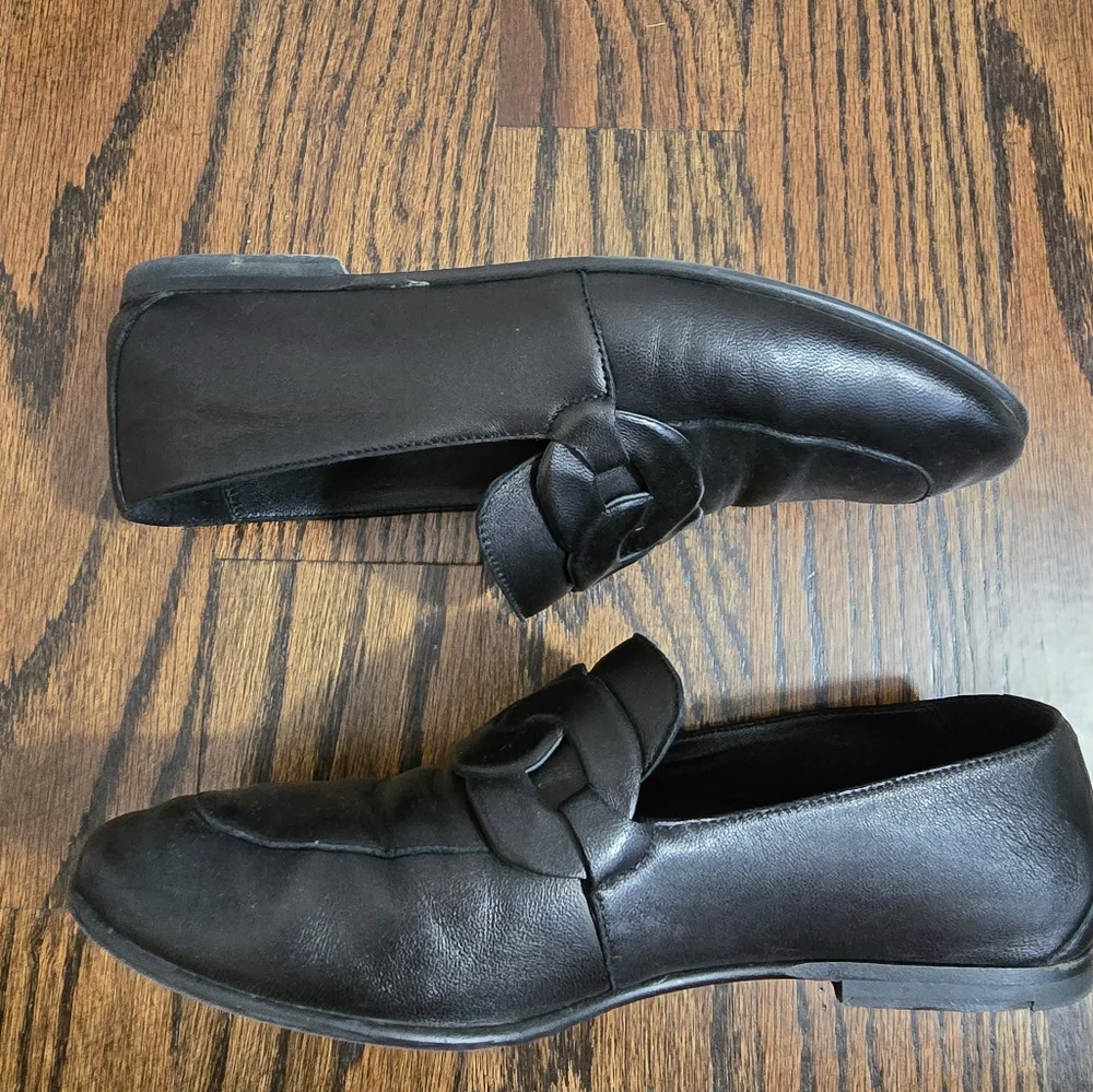 Hermes Honest Black Leather Loafers sz 37